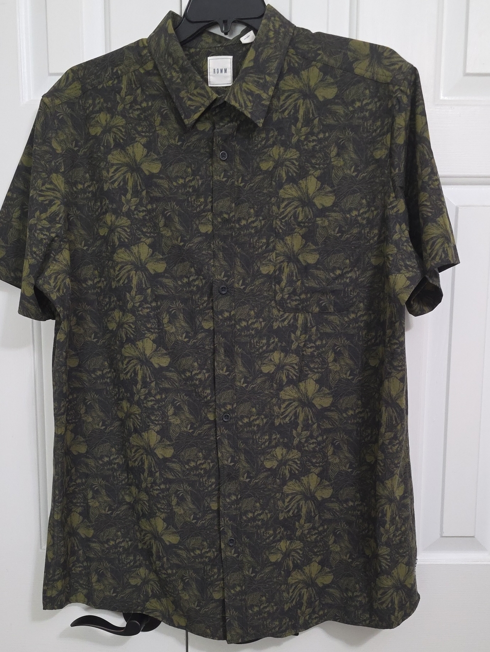 2XT ROWM Tropical Floral Button-Up Shirt – Olive Green | NWOT